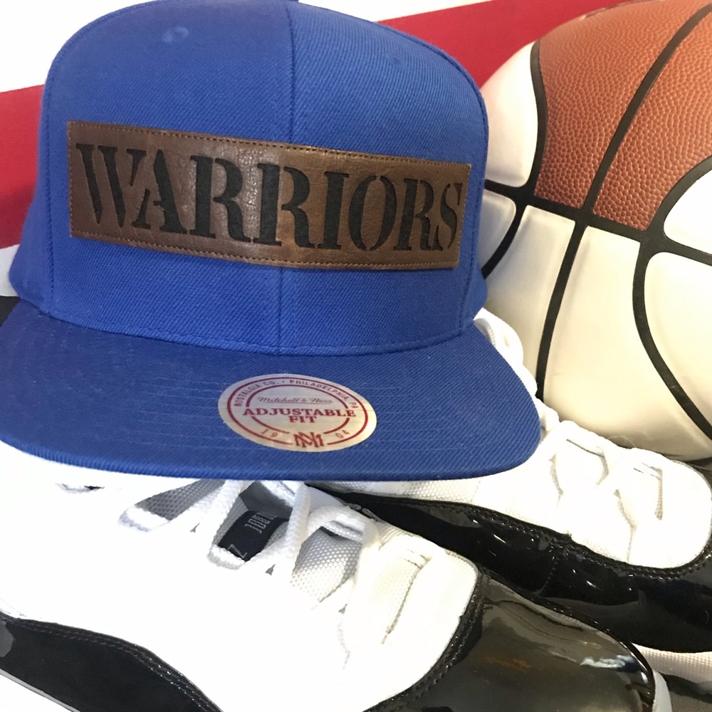 Warriors Snap Back Hat NWT Leather Mitchell & Ness - Picture 5 of 8